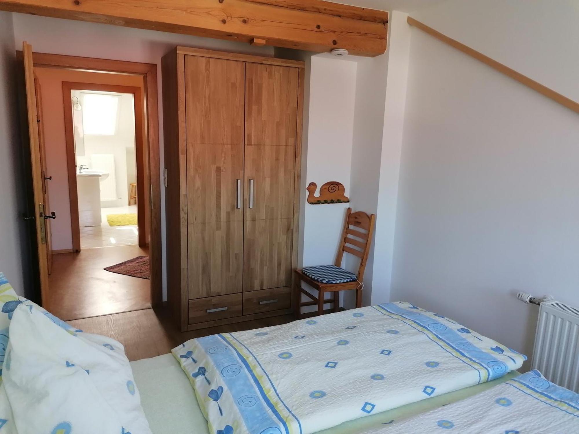 Nikolaus Und Evelyn Astner, Apartment